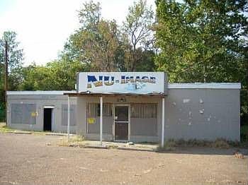 2nd image of 281 Oferrell Ave