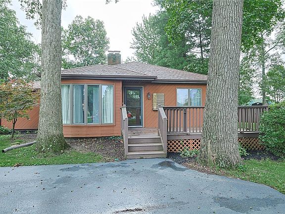 3rd image of 3091 Fairfield Pike