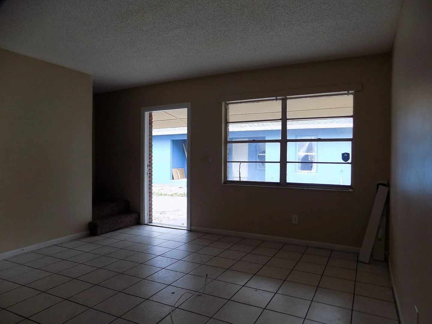 2 Bedroom 1.5 Bathroom Townhouse For Rent at 3409 Avenue R Unit C NW Winter Haven, Fl. 33881 — Photo 2