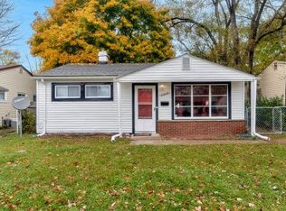 21940 Blackstone Ave, Oak Park, MI 48237