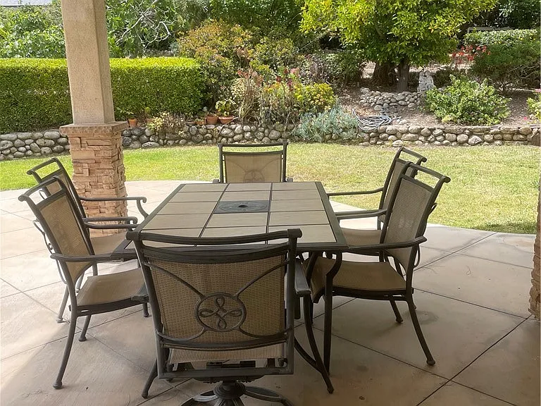 6 Singletree Ln — Photo 16