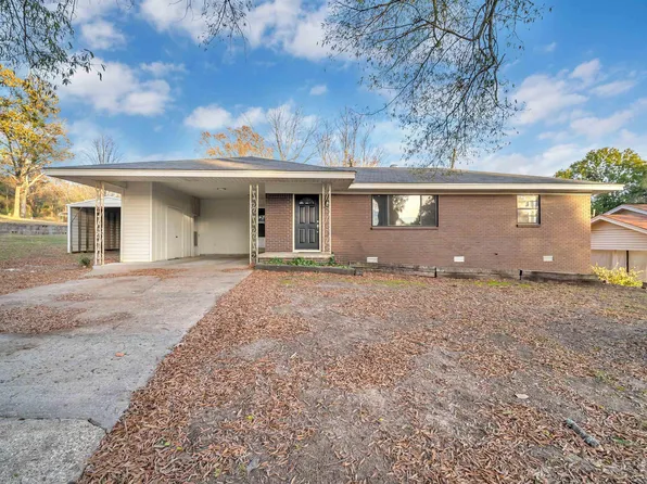 600 Oaklawn Dr, Morrilton, AR 72110