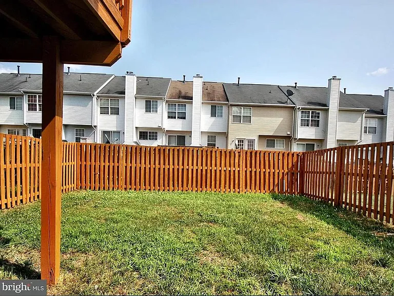 3351 Canton Ct — Photo 19