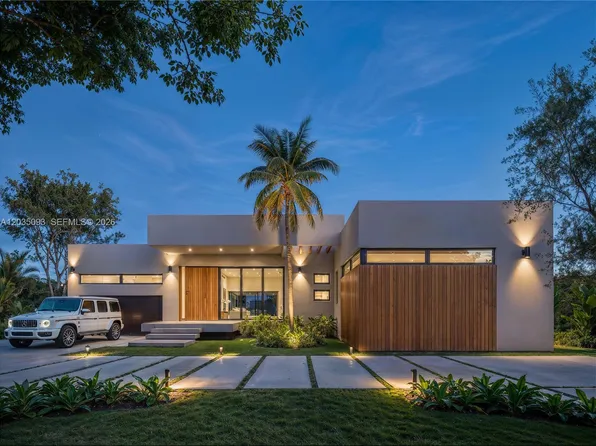 9445 SW 73rd Ave, Pinecrest, FL 33156