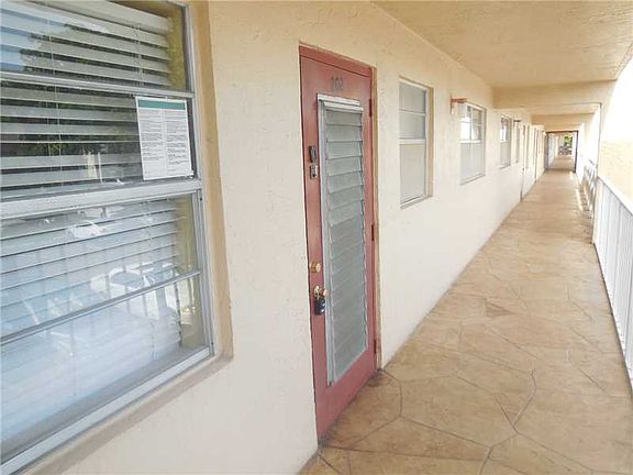 2nd image of 1000 Country Club Dr APT 202