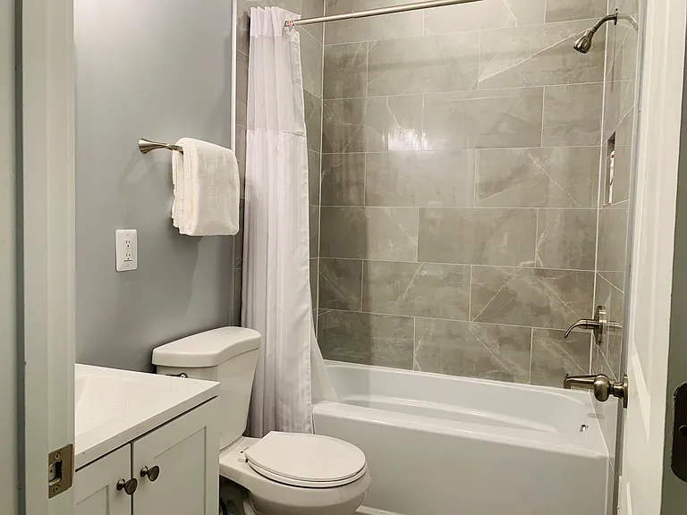 225 Kepler Dr — Photo 4