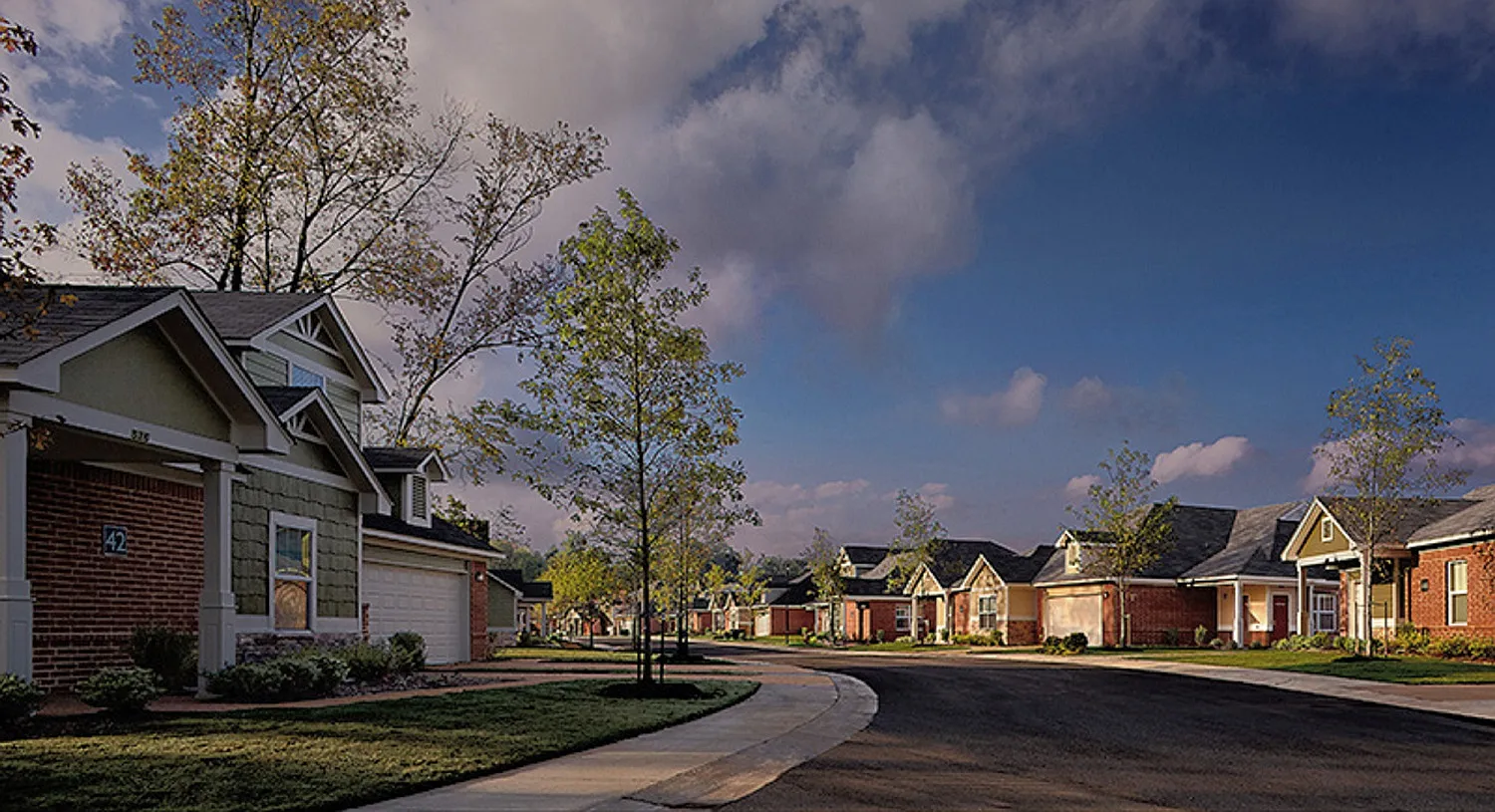 Westbrook Crossing Apartments — Photo 1