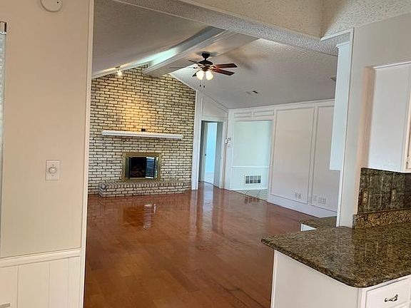 4th image of 1203 College Park Blvd