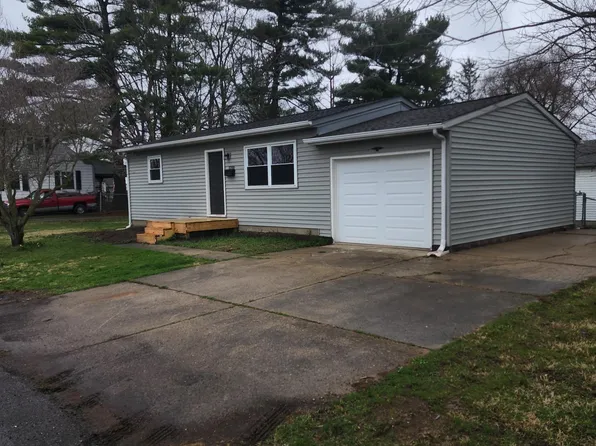 1200 Hollar Ln, Newark, OH 43055