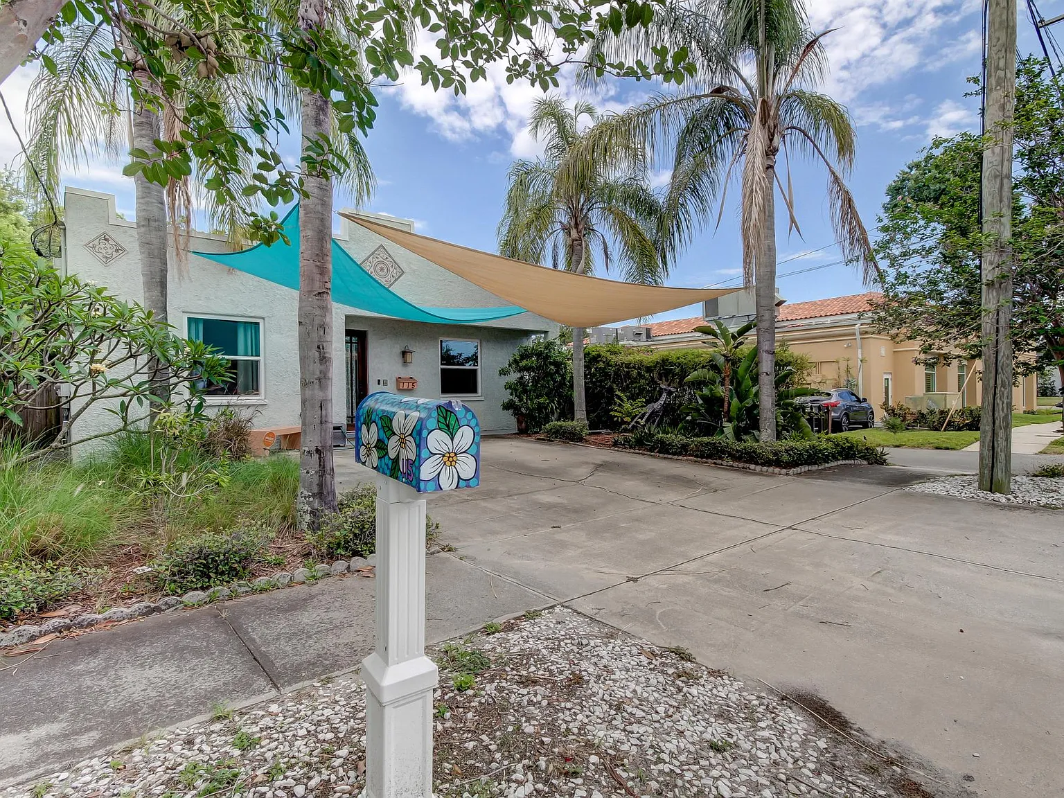 4 bed, 1845 sqft, $4,150 — Photo 3