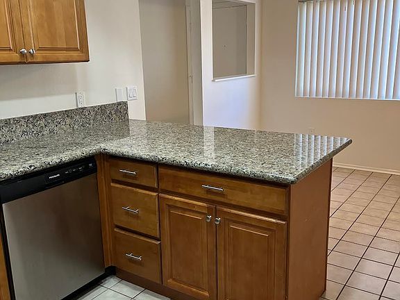 Kitchen and Dinning Area