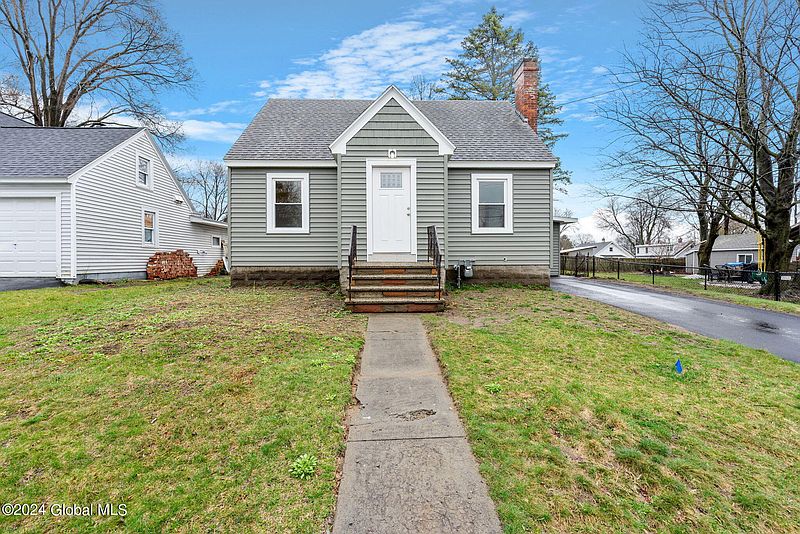 2nd image of 22 Hudson Avenue