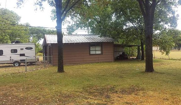 Detached garage or workshop