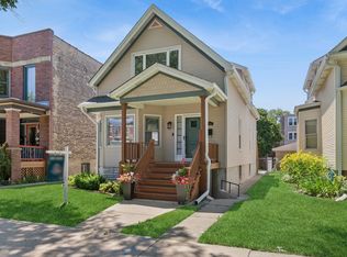 1735 W Farragut Ave, Chicago, IL 60640