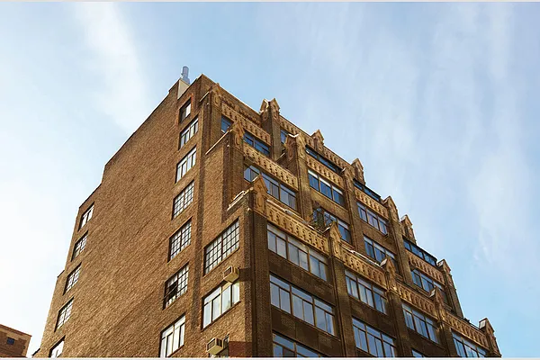 Sold by Stribling | media 21