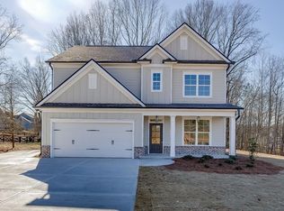 1075 Poppy Ln, Jefferson, GA 30549