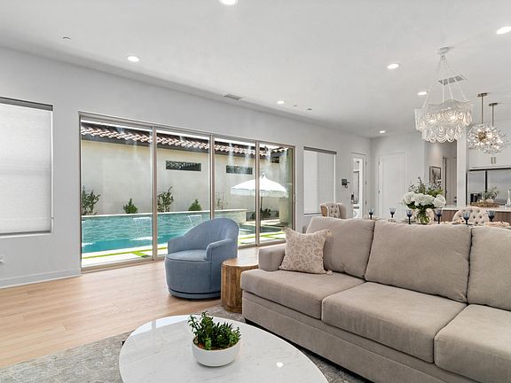 Enjoy the modern living room!