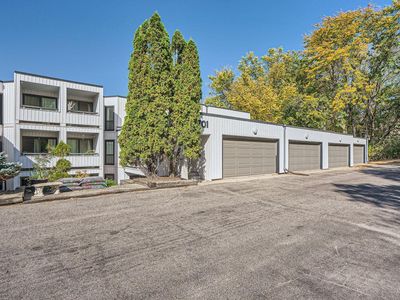 13701 Nicollet Ave APT 103, Burnsville, MN, 55337
