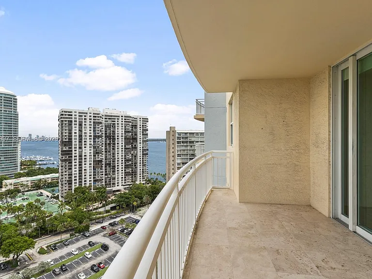 2475 Brickell Ave #2104 — Photo 2