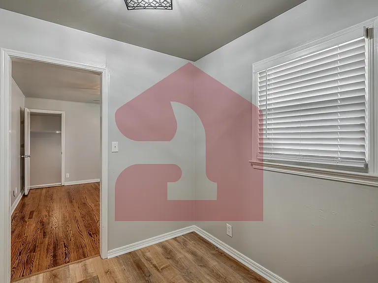 2104 Churchill Way — Photo 19