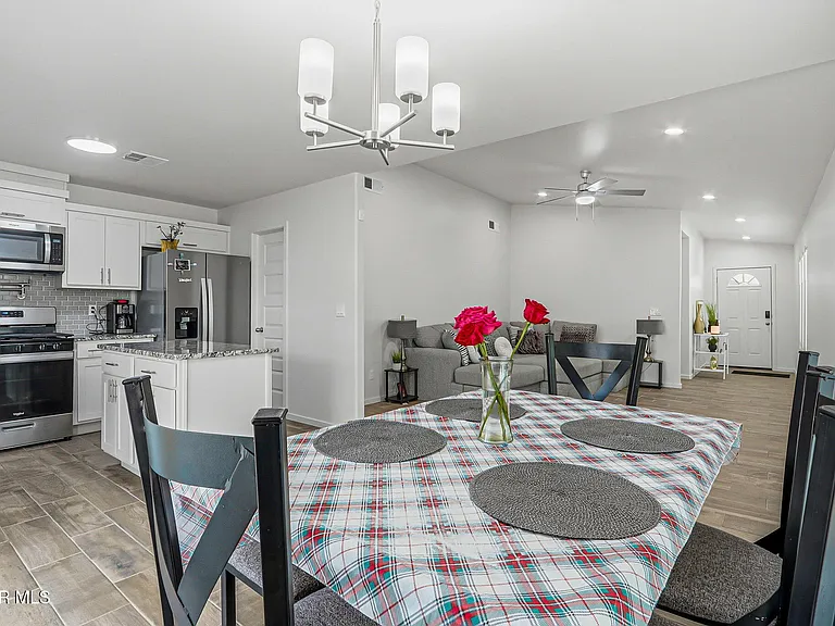 15252 Apex Ct — Photo 14