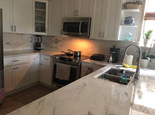 9840 SW 161st Pl, Miami, FL 33196