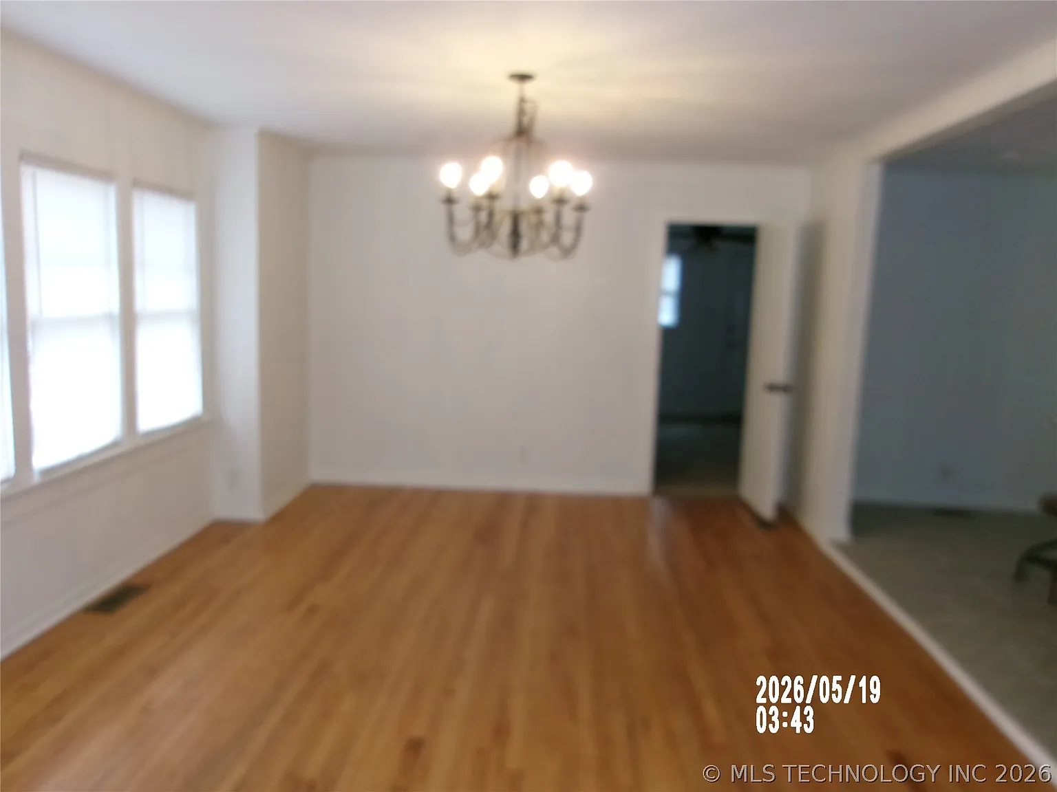 4 bed, 2.0 bath, 1882 sqft, $1,600 — Photo 4