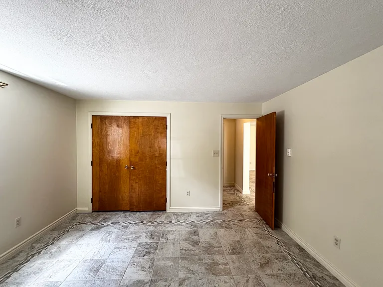 21 Franklin St #1 — Photo 4