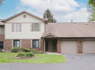 1611 Partridge Ct #8, Arlington Heights, IL 60004