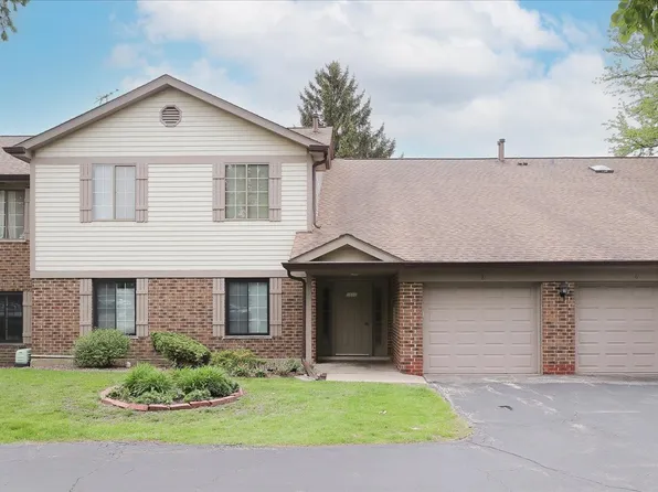 1611 W Partridge Ct Unit 8, Arlington Heights, IL 60004