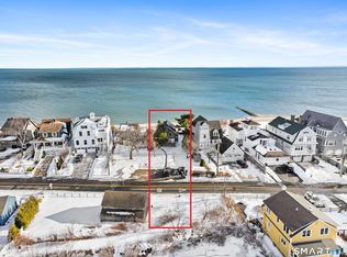 1417 Fairfield Beach Rd, Fairfield, CT 06824