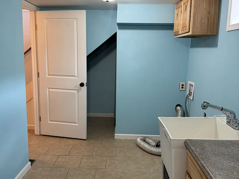 1407 W Kiernan Ave — Photo 24