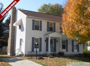 8 Trotters Ridge Ct, Baltimore, MD 21228