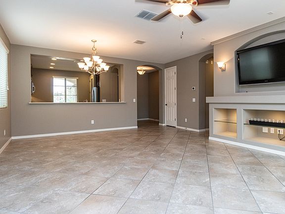 4410 S Jasmine Dr-17