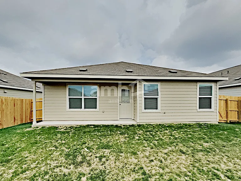 2709 Iberia Ct — Photo 21