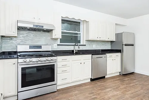 23-43 125th St #1 Photo 1 23-43 125th St #1 Photo 1