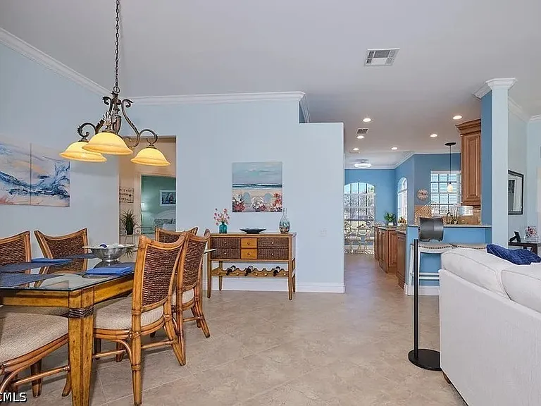 16320 Willowcrest Way — Photo 13