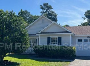 8667 Orchard Loop Rd NE, Leland, NC 28451