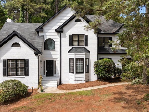 106 Windstream Way, Cary, NC 27518