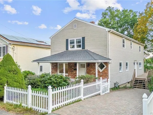 127 Jennings Road, Fairfield, CT 06825