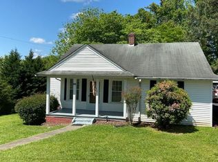 1083 Field Ave, Fieldale, VA 24089