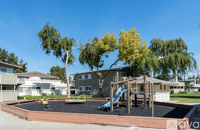 4031 Park Center Ln #B — Photo 13