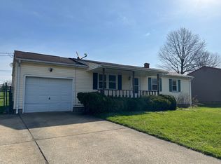 3679 Oakview Dr, Girard, OH 44420