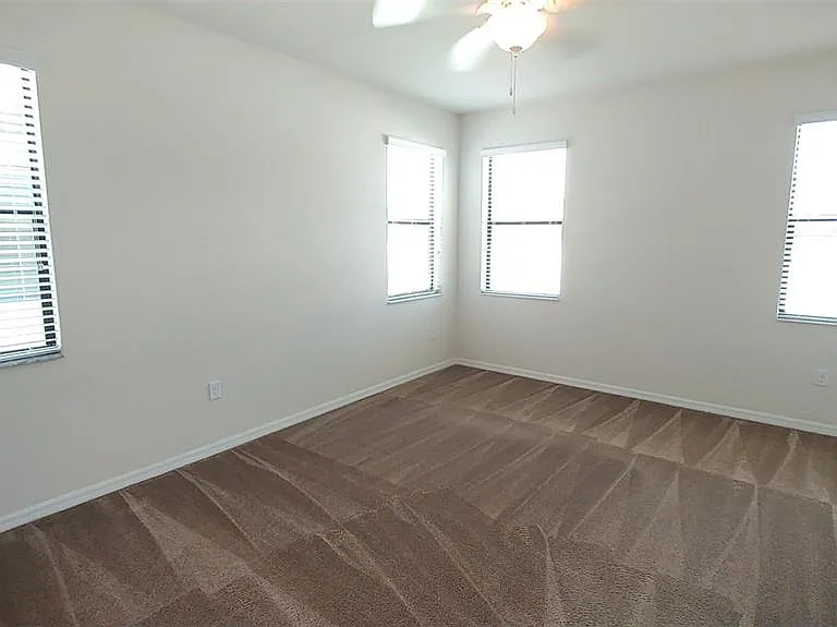 7013 Island Queen Ct — Photo 5