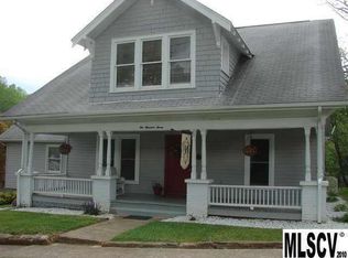 107 Palmer St NW, Lenoir, NC 28645