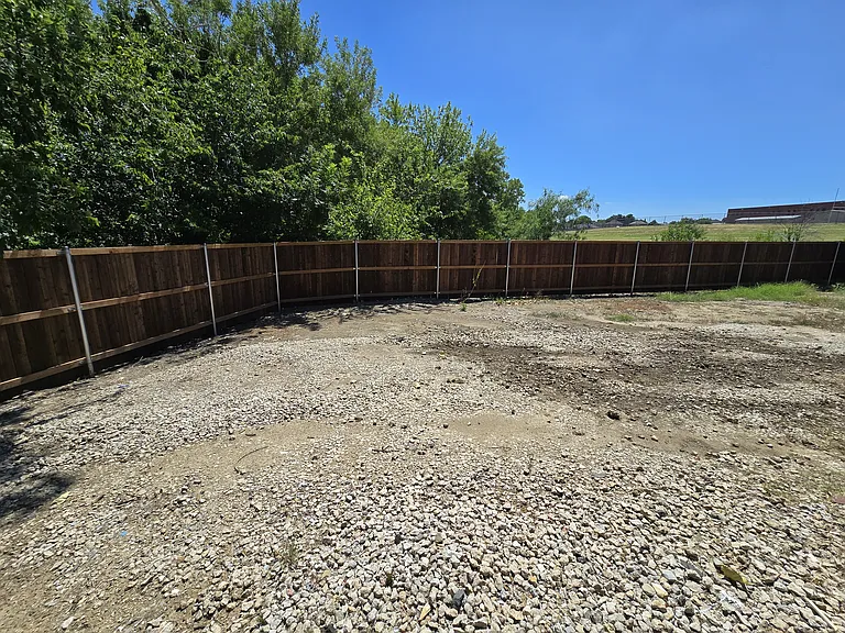 4512 Saddlebrook Dr — Photo 23