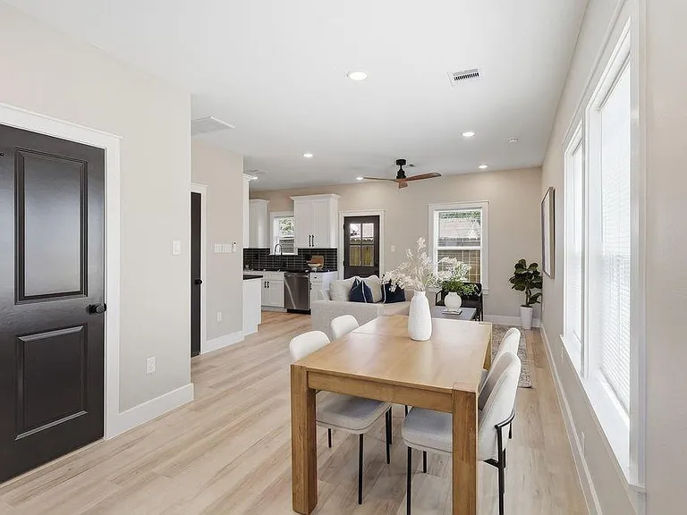 4723 Mallow St #B — Photo 4