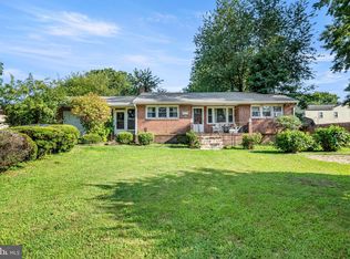 206 W Wayne Ave, Aldan, PA 19018