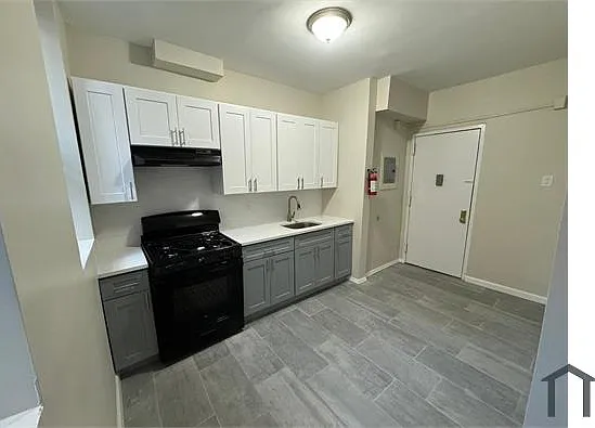 15 Goldsmith Ave #1 — Photo 1