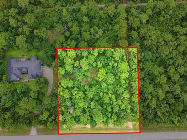 26063 Crown Ranch Blvd, Montgomery, TX 77316